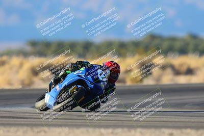 media/Dec-07-2024-CVMA (Sat) [[21c5f1ef85]]/Race 12-Supersport Middleweight/